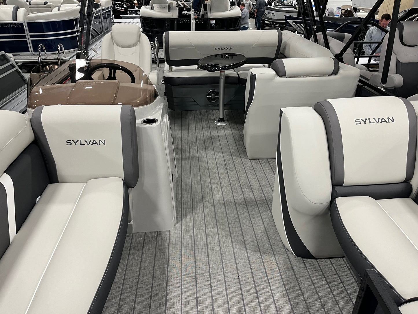 2024 Sylvan 23' X3 CLZ Tritoon With 250HP Mercury