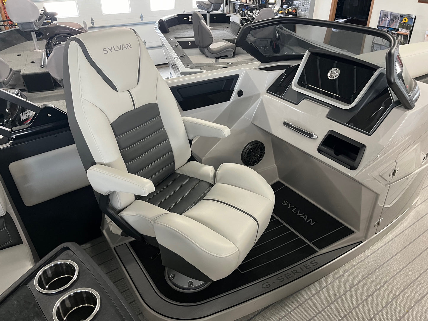 2024 Sylvan 25' G5 G-5 LZ Tritoon With Mercury 300HP Pro XS