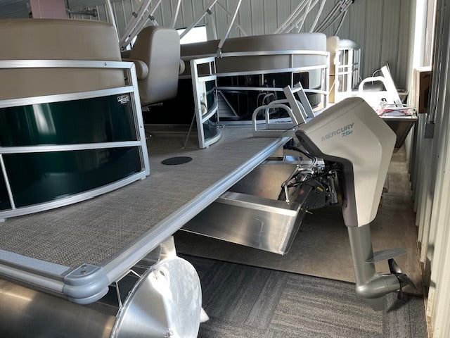 2025 Sunchaser 16' 816 Vista With Mercury Avator 7.5E Electric Pontoon