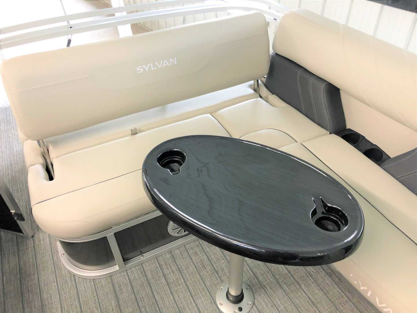 2024 Sylvan 22' Tritoon 8522 Mirage CLZ DH With Mercury 90HP