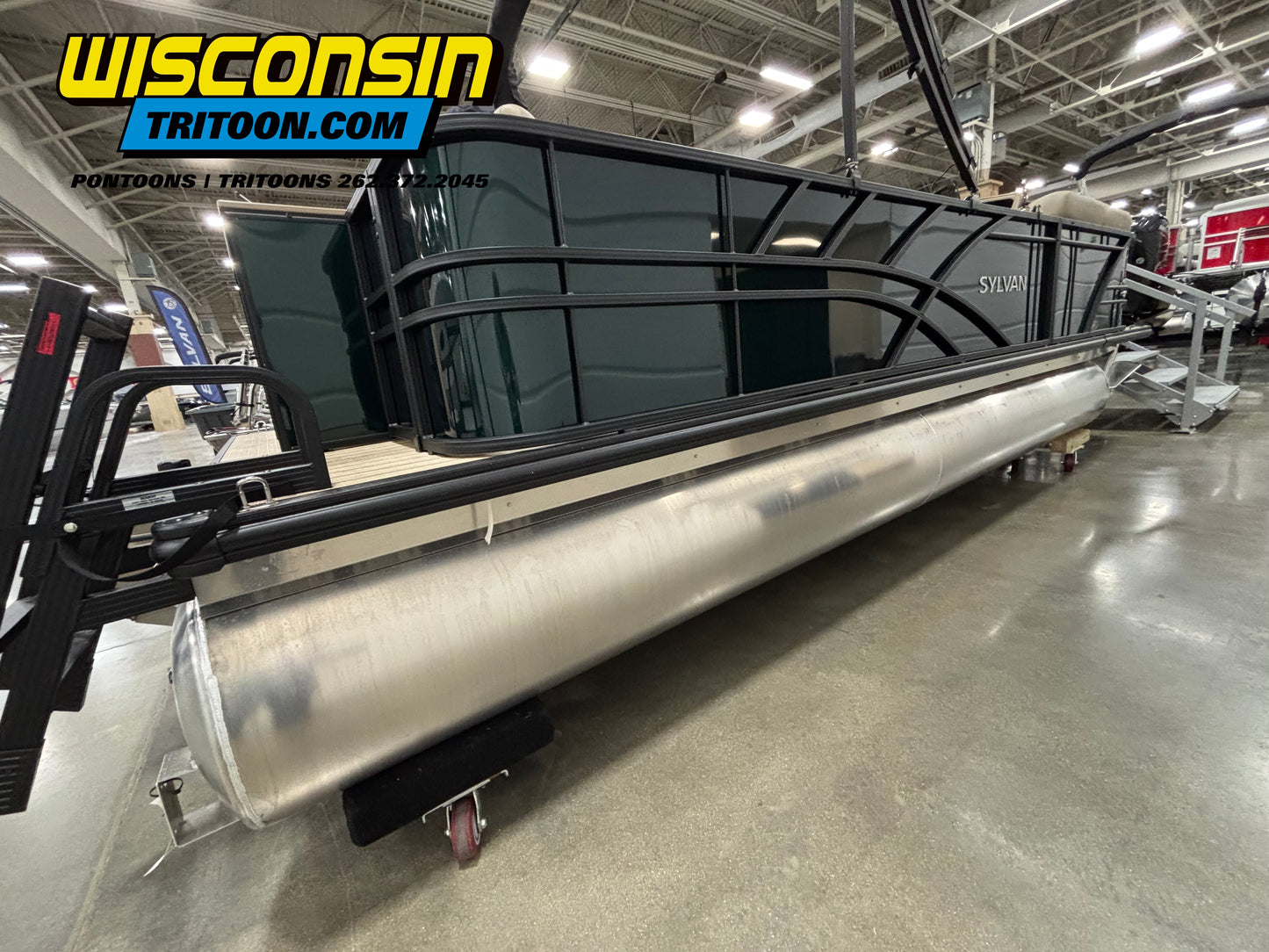 2026 Sylvan 22' 822 Mirage Party Fish Tritoon