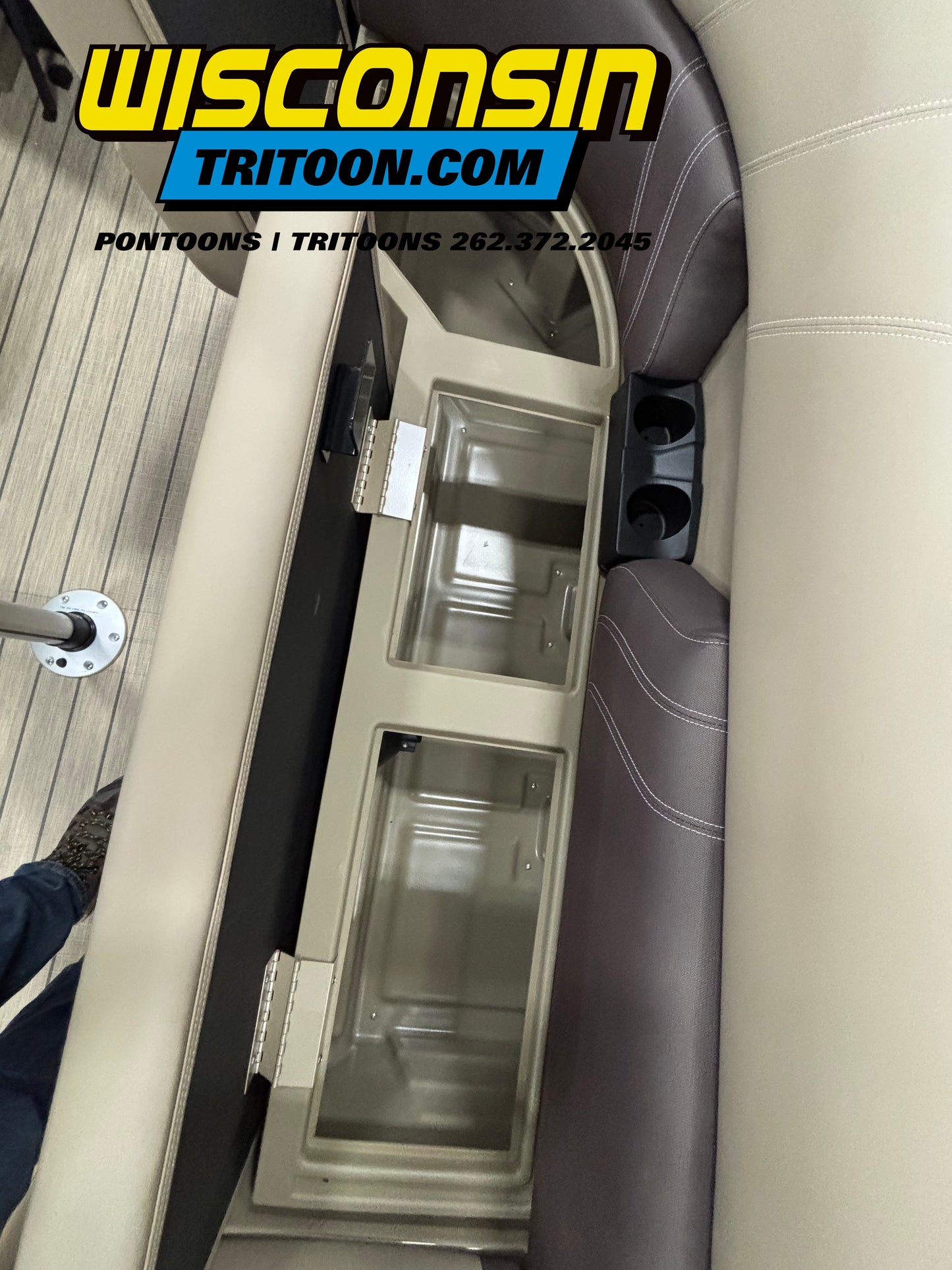 2026 Sylvan 22' 822 Mirage Party Fish Tritoon