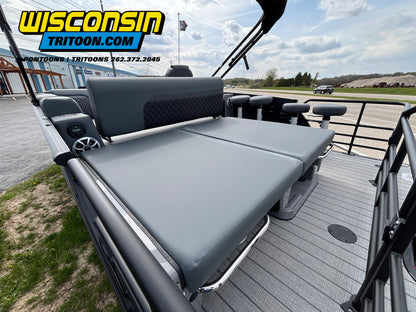 2026 Sylvan 23' L3 DLZ Bar Platinum Edition Fiberglass Tritoon