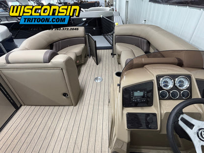 2026 Sylvan 22' Tritoon 822 Mirage CLZ DH Swingback