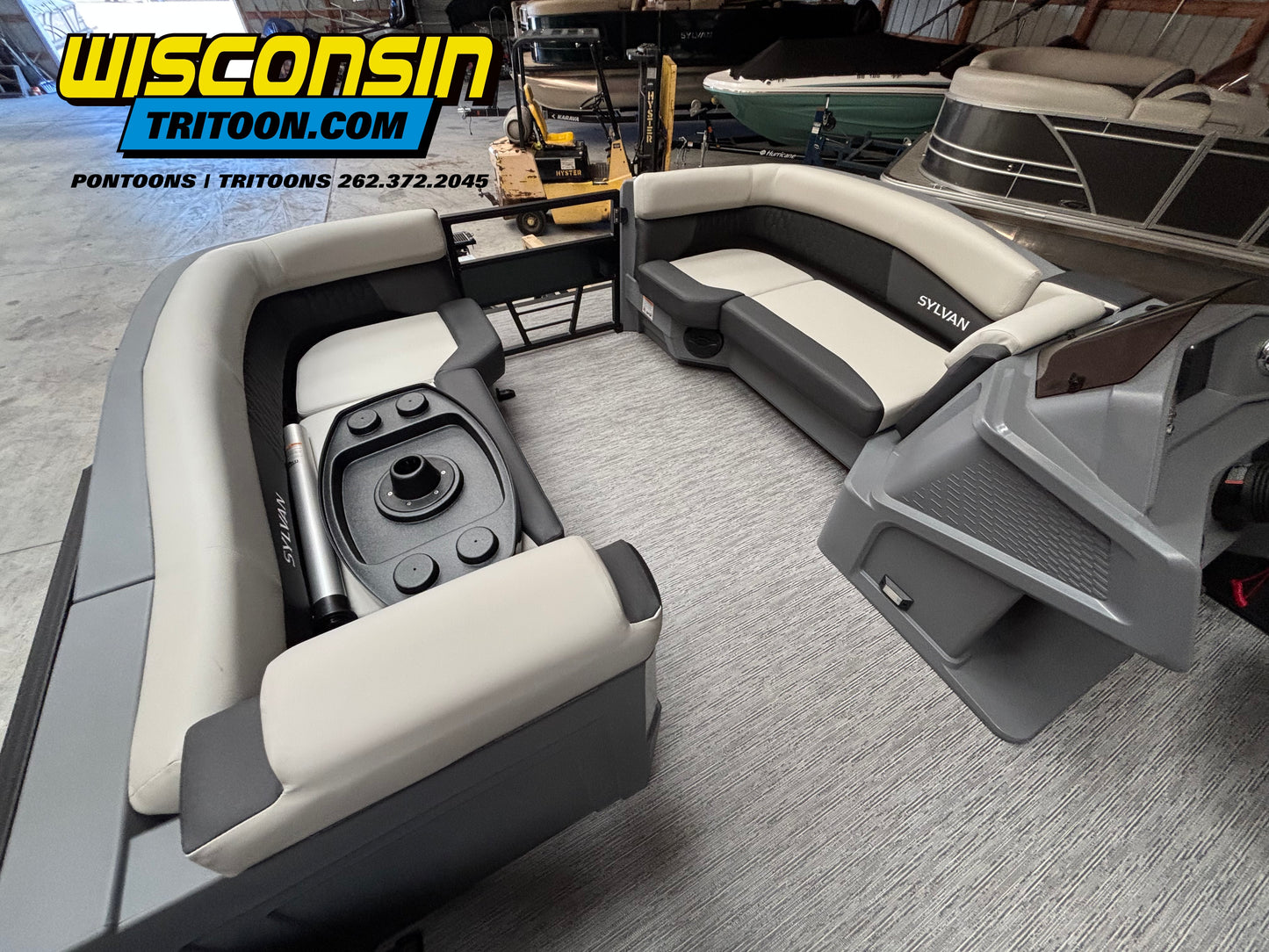 2026 Sylvan 22' Tritoon R22 DH