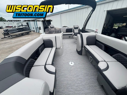 2026 Sylvan 23' L3 ULZ Swingback Sport Arch Platinum Edition Fiberglass Tritoon