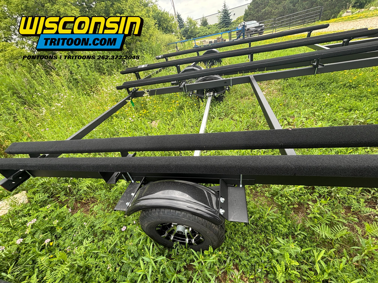 Karavan 1618 Single Axle Pontoon Bunk Trailer, 16'-18', 2200 LB Capacity