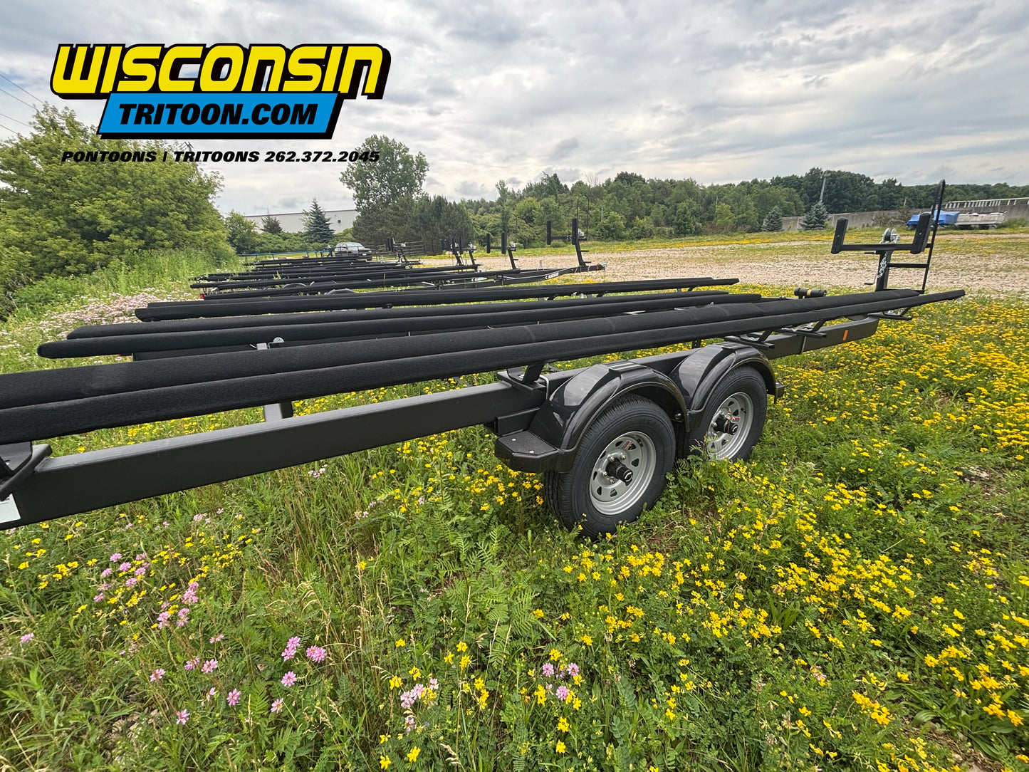 Shoreland'r 2347 TAB 22' - 24' Tritoon Tandem Bunk Trailer with Brakes, 4700 lb Capacity