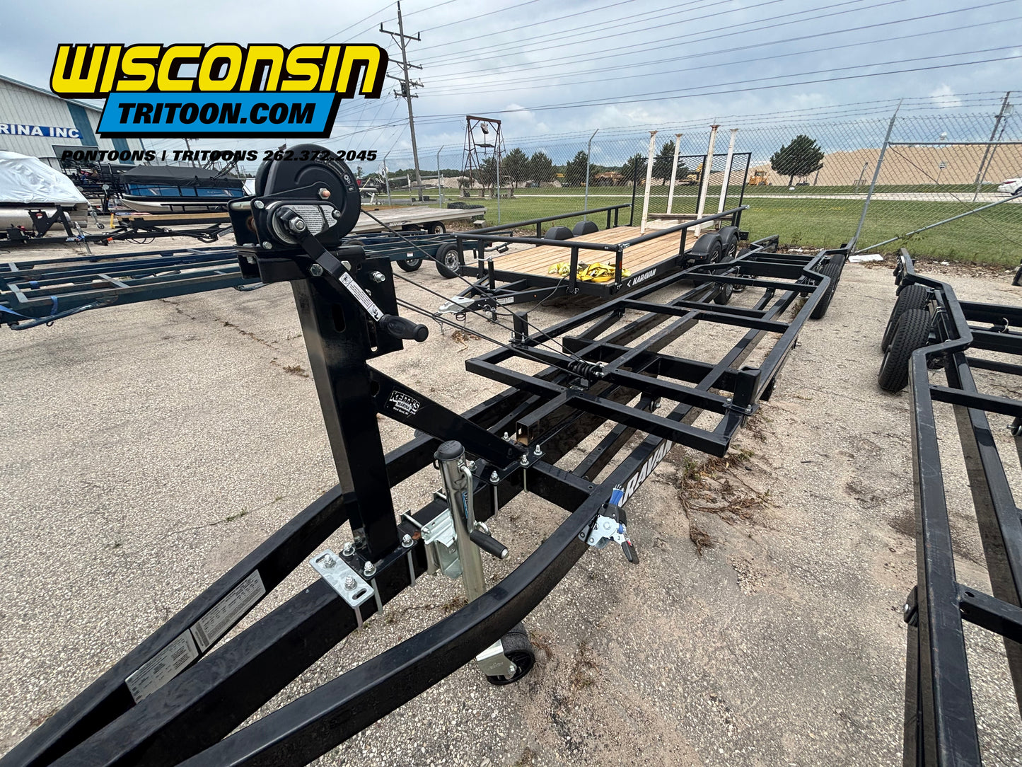 Karavan Tandem 22'-24' Pontoon Scissor Trailer