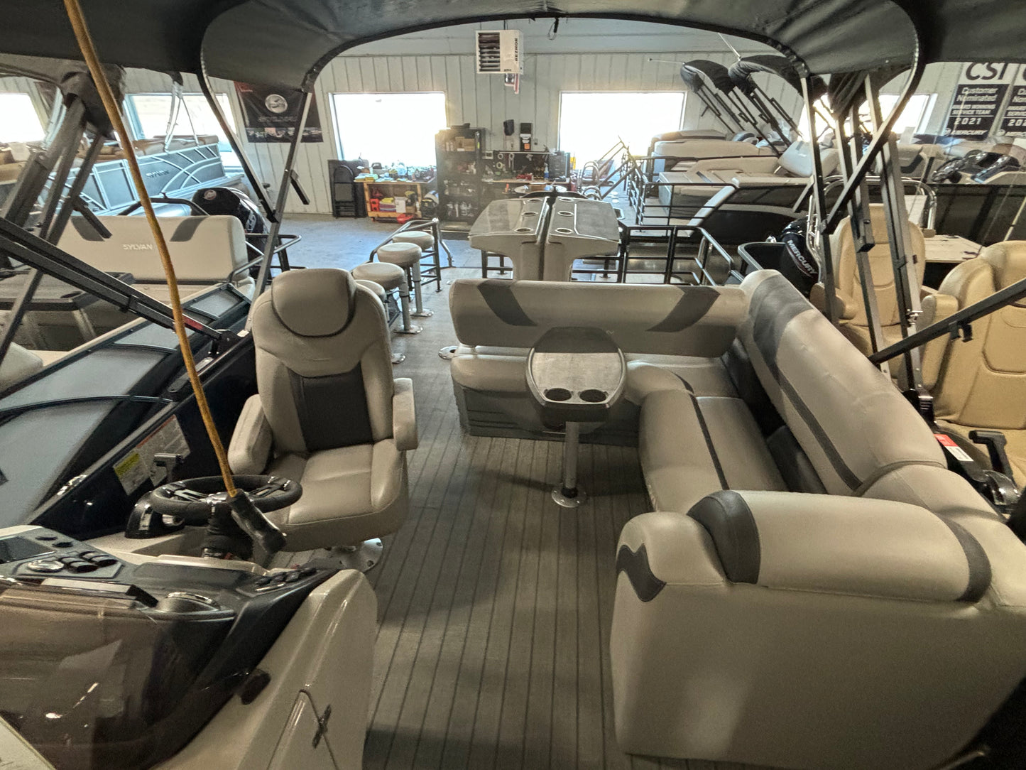 2023 Sylvan 23' L3 DLZ Bar Tritoon With a 150HP Mercury