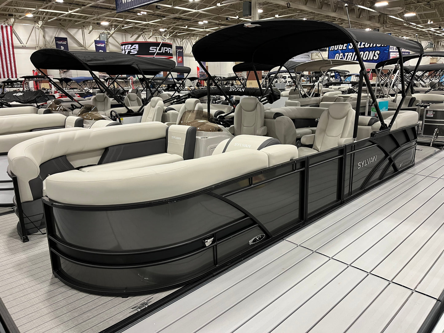 2025 Sylvan X5 LZ Tritoon For Sale WI IL