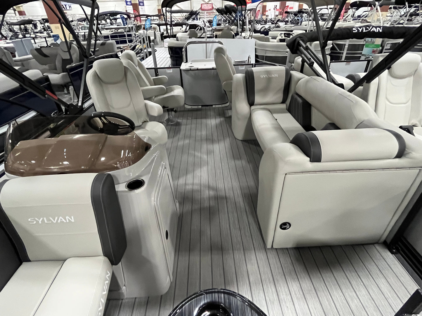 2025 Sylvan 23' Tritoon Mirage X3 Party Fish Mercury 115HP CT