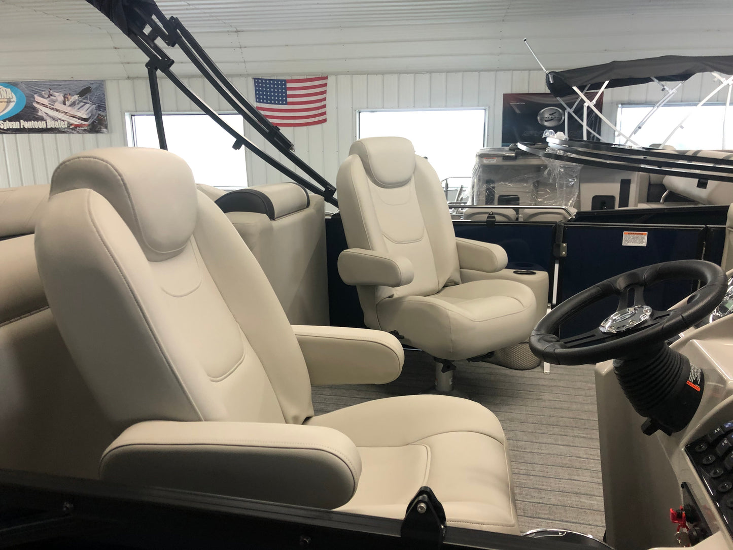 2025 Sylvan 22' 822 Mirage LZ With Mercury Avator 35E Electric Pontoon