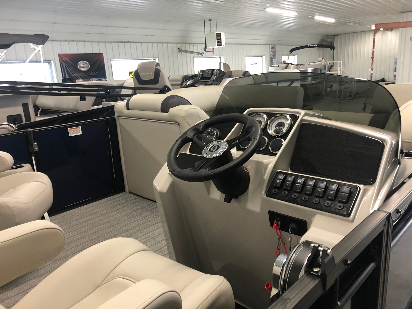 2025 Sylvan 22' 822 Mirage LZ With Mercury Avator 35E Electric Pontoon