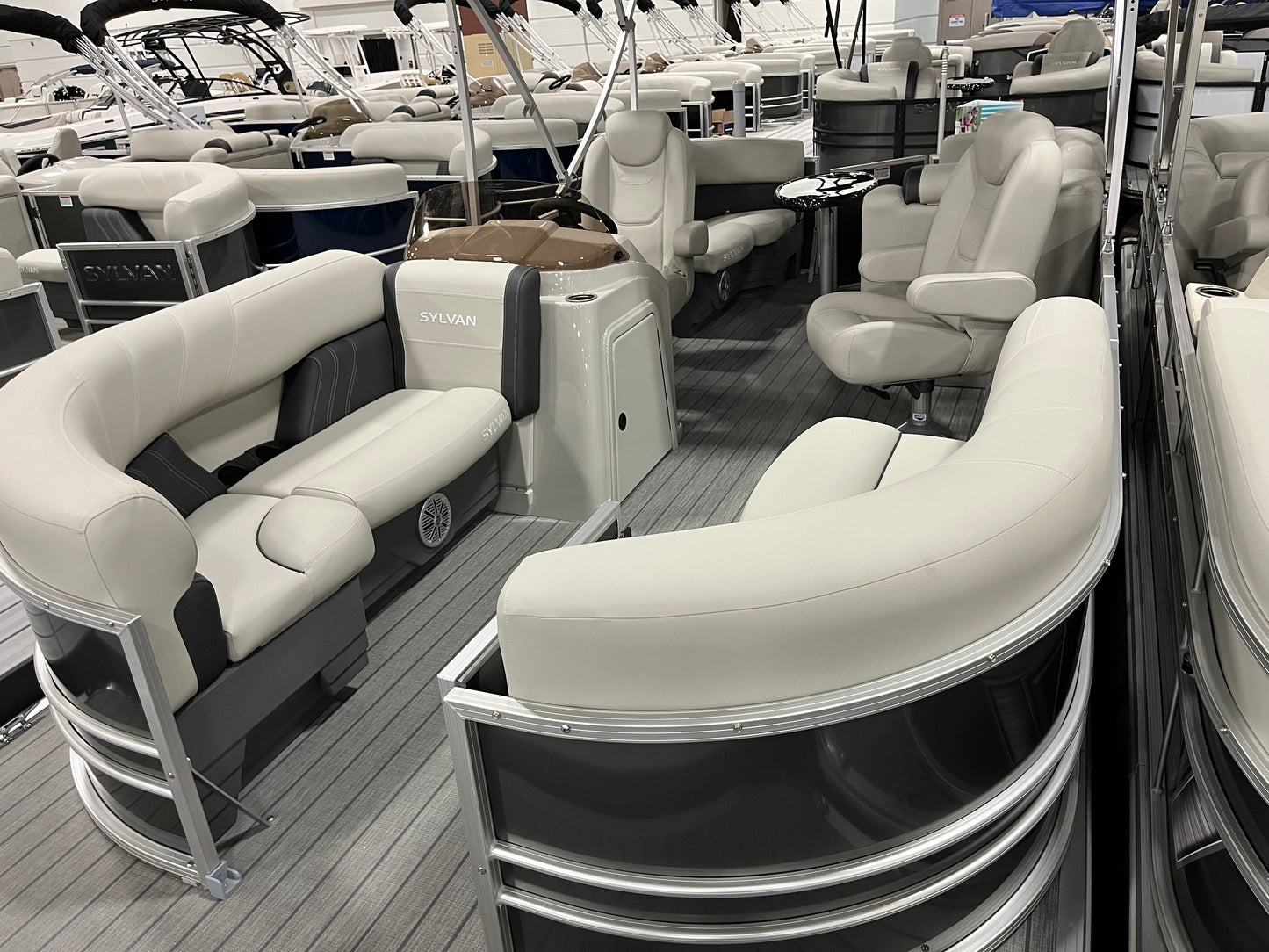 2025 Sylvan 20' 820 LZ With Mercury Avator 35E Electric Pontoon